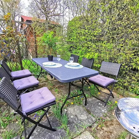 Apartment Bohnapartments Ega Stadtblick - Garten - Wlan - Naehe Theater Ega Und Messe *
